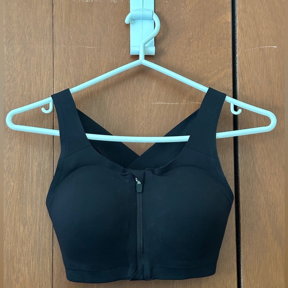 NWT Lululemon Enlite Front Zip Bra in Black - Picture 2 of 5